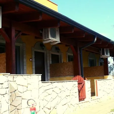 Villacelest Apartment *